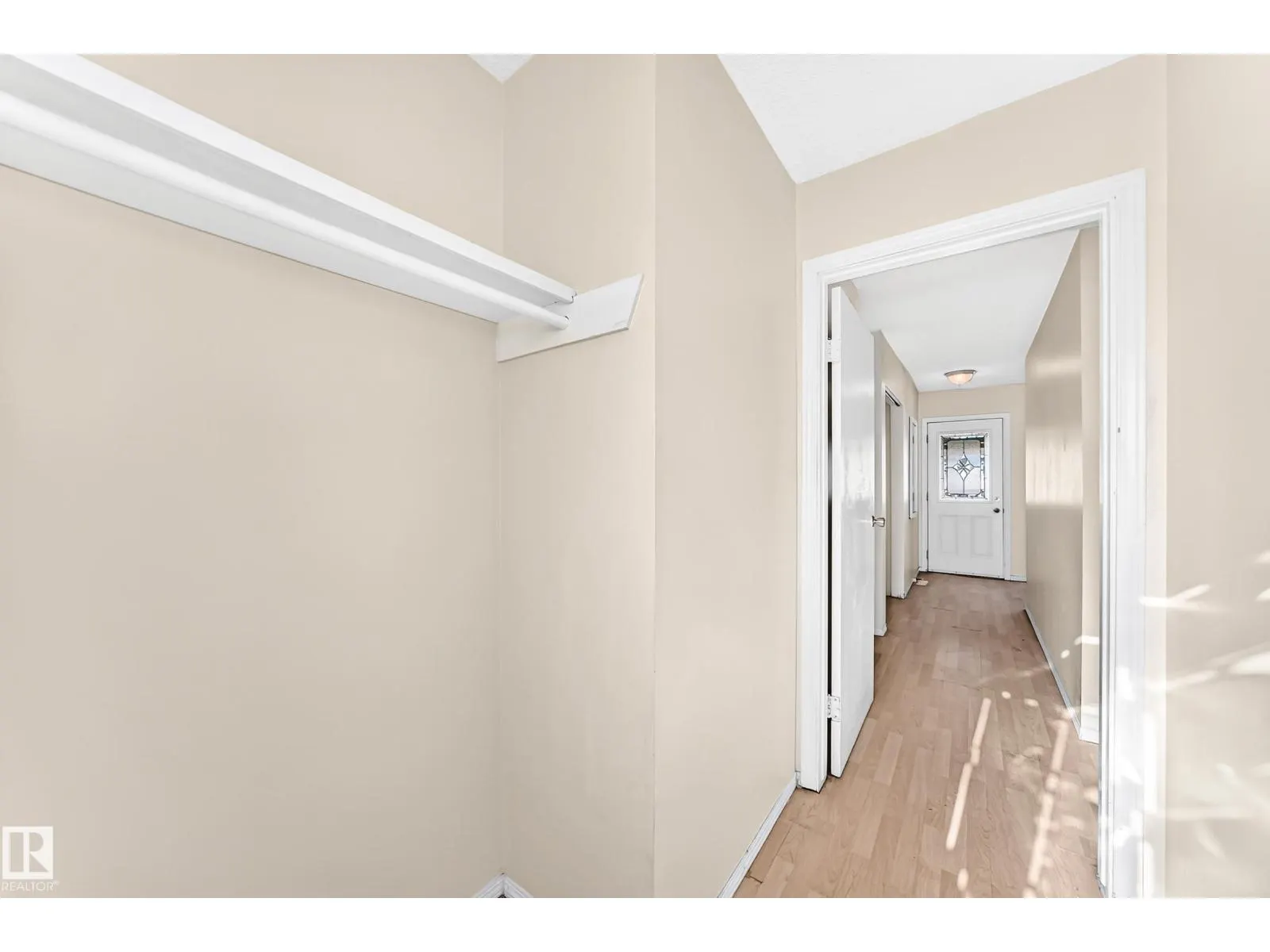 9527 139 AV NW