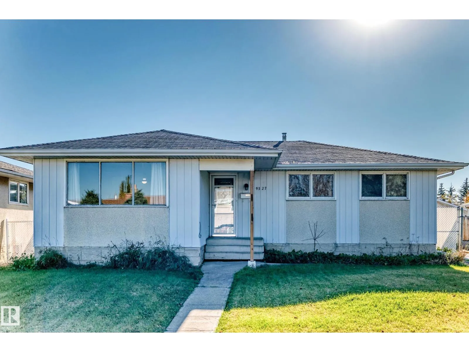 9527 139 AV NW