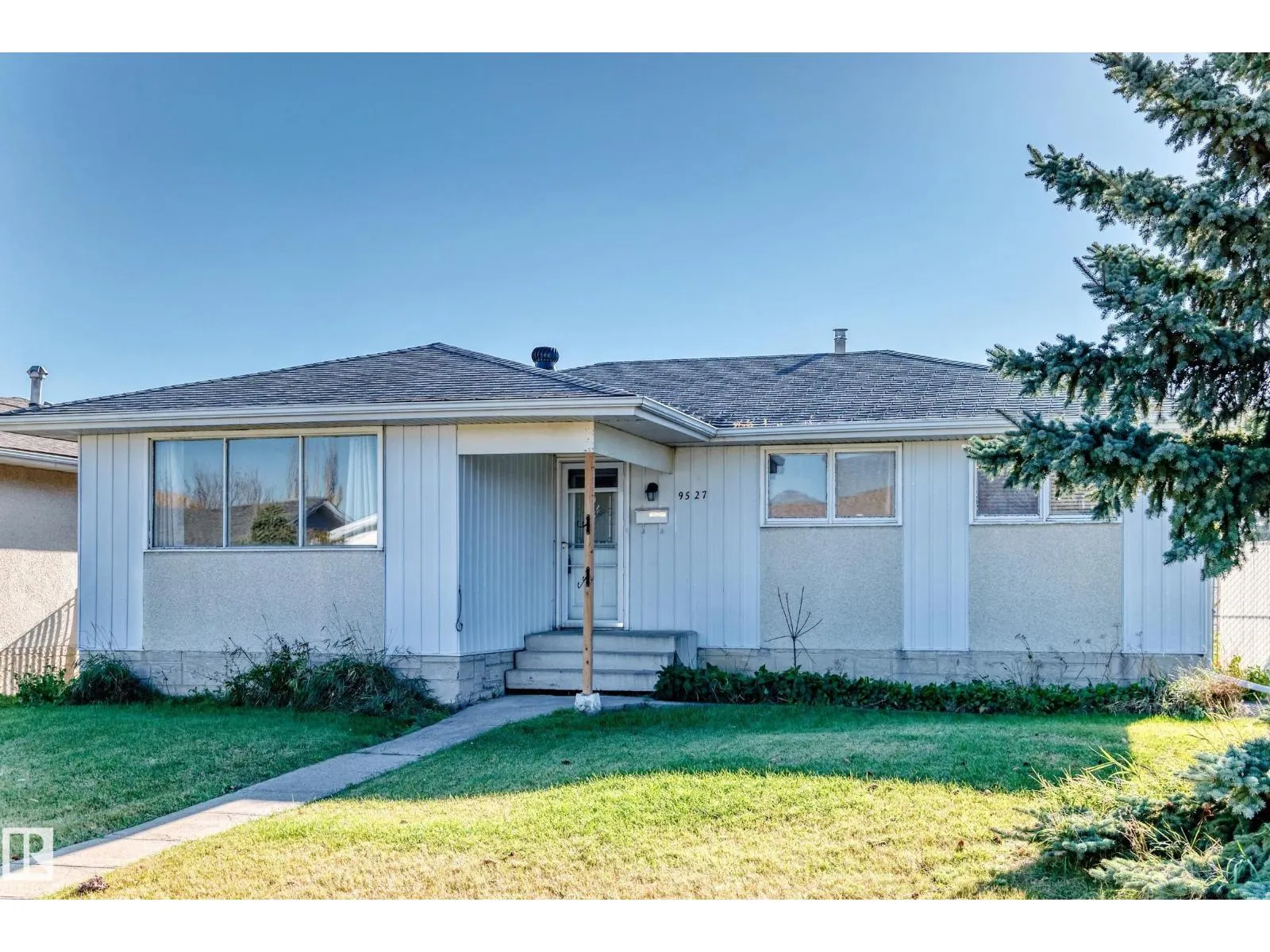 9527 139 AV NW