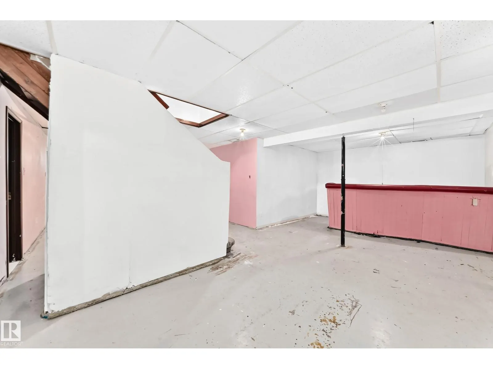 9527 139 AV NW