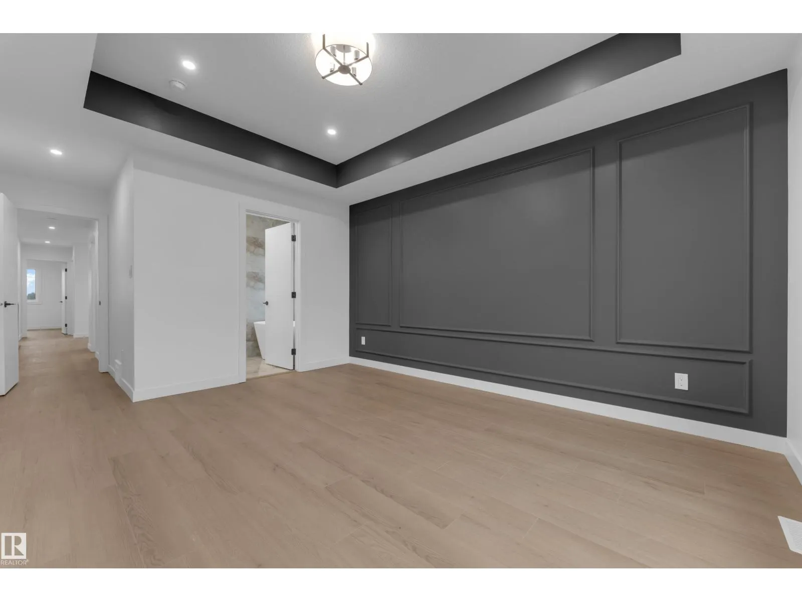 9223 156 AV NW