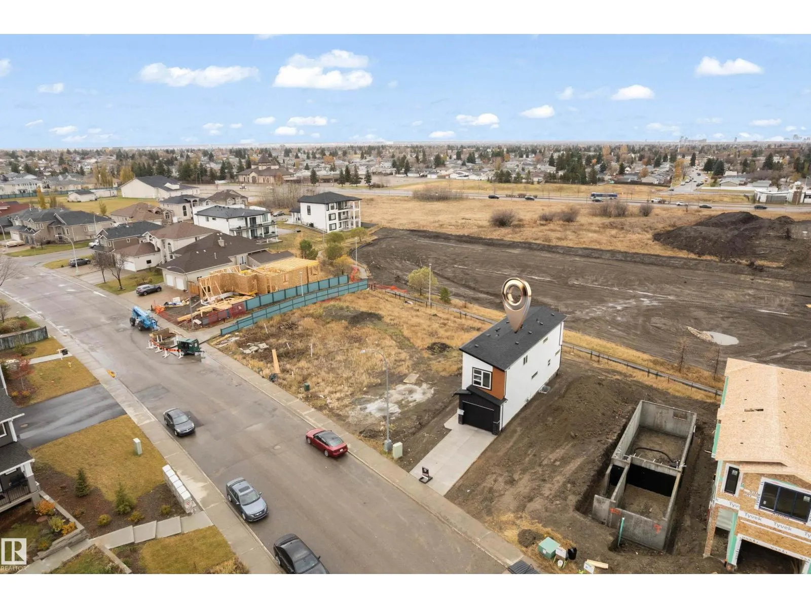 9223 156 AV NW