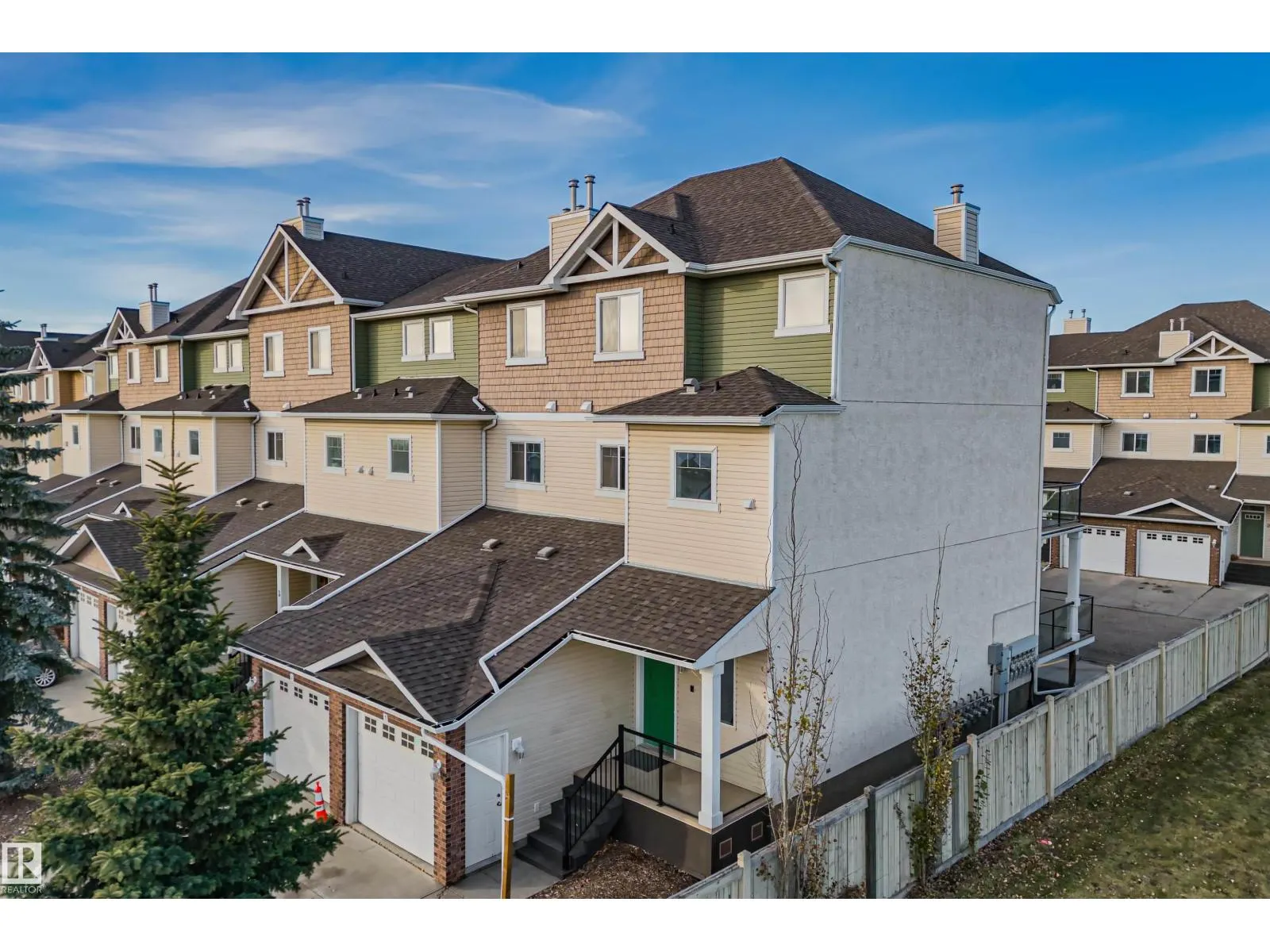 #1 3010 33 AV NW NW