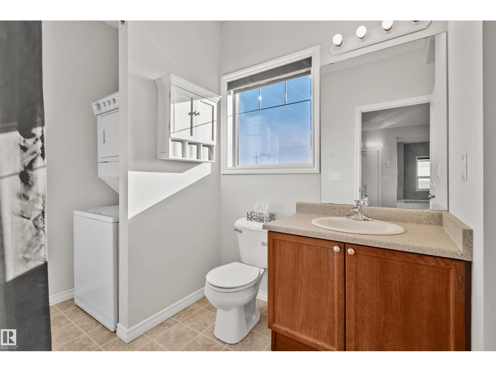 #1 3010 33 AV NW NW