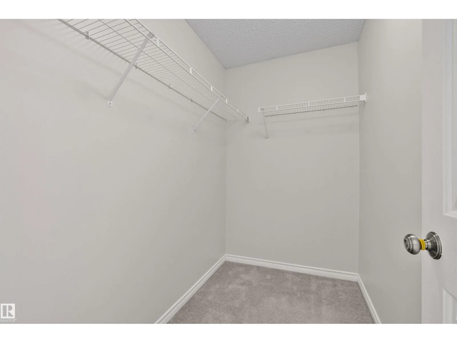 #1 3010 33 AV NW NW