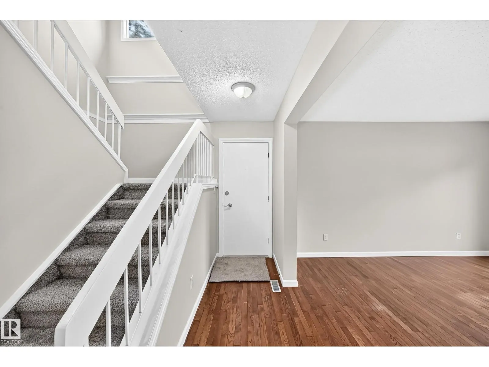 13621 28 ST NW