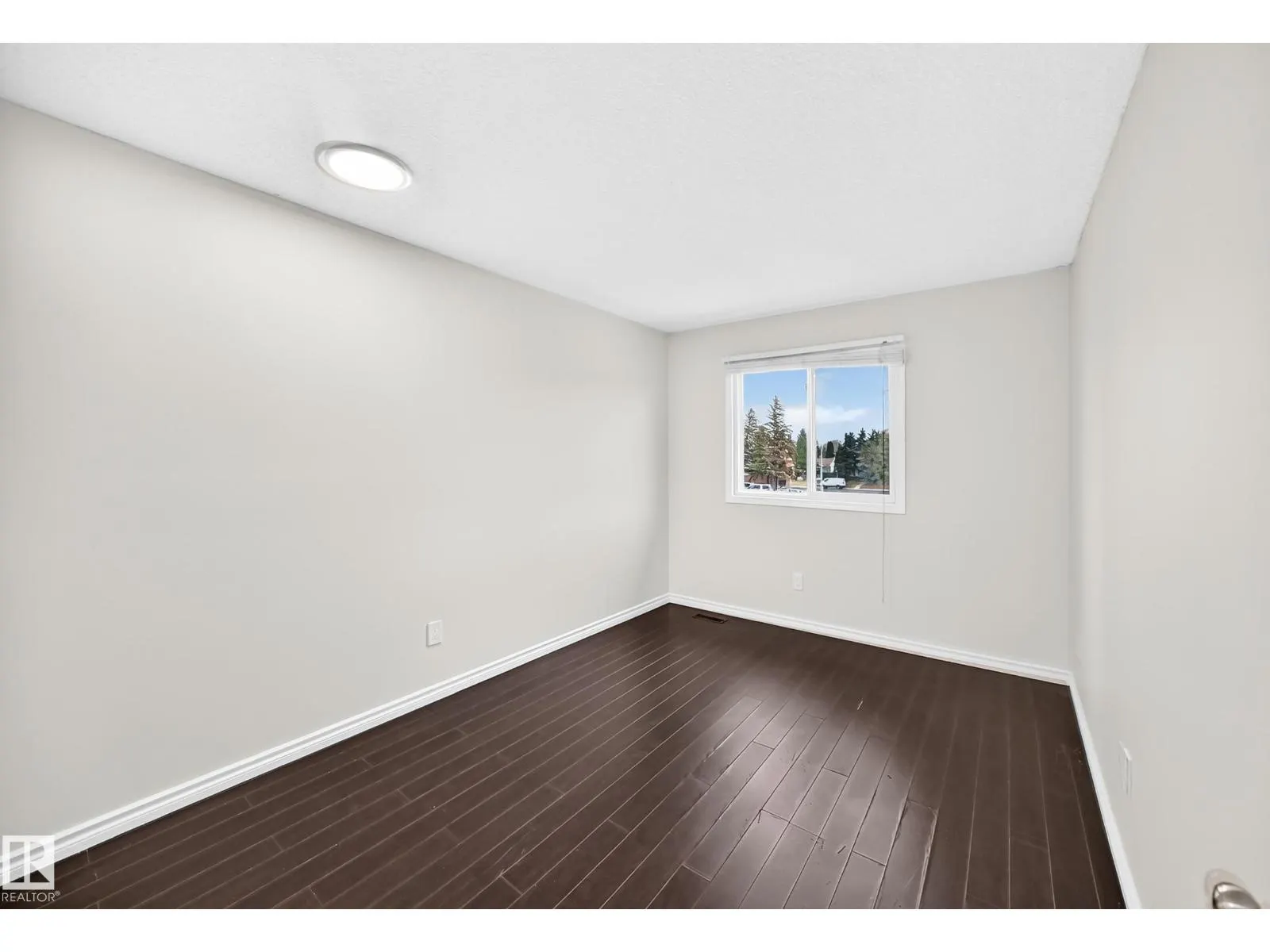 13621 28 ST NW