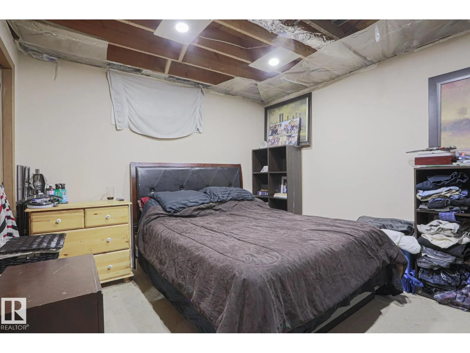 4109 44 ST
