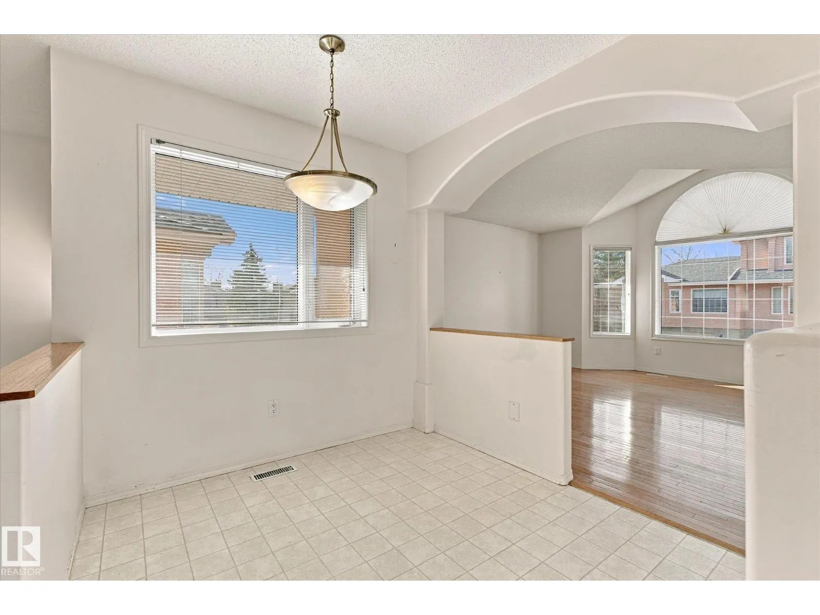#111 11115 9 Ave NW