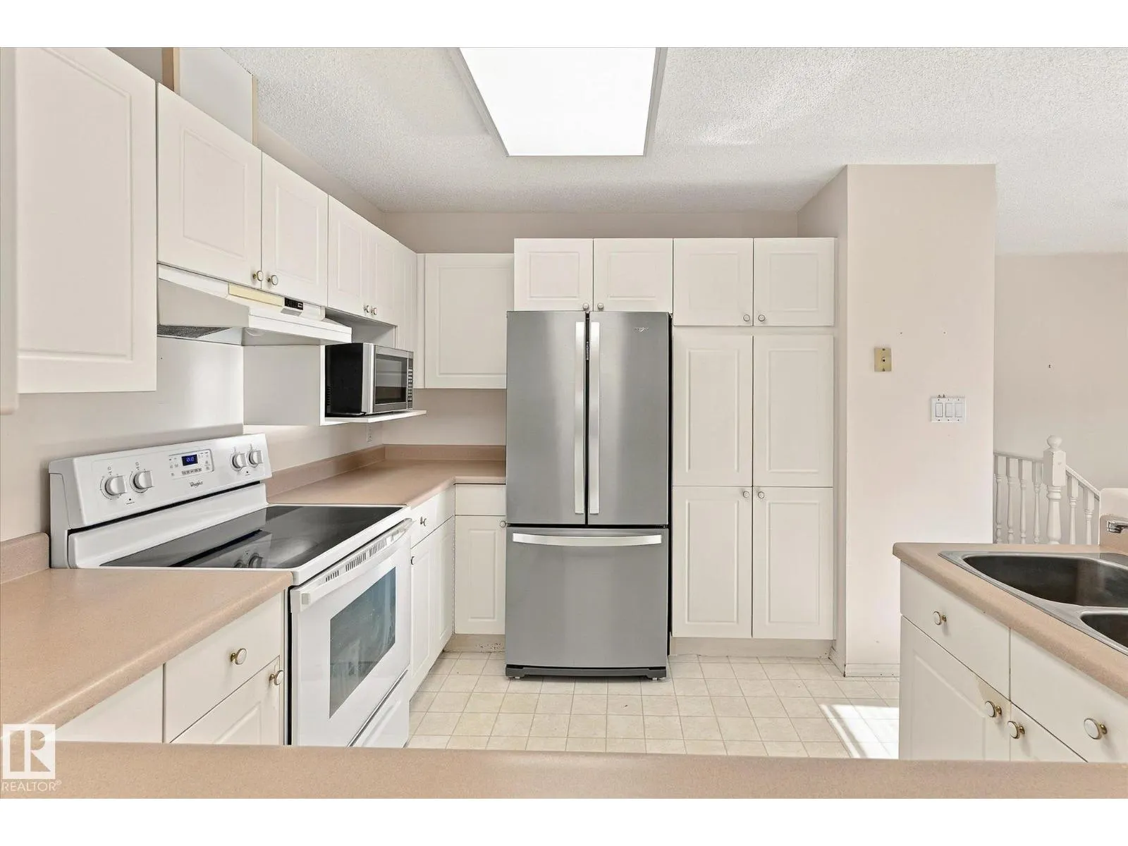 #111 11115 9 Ave NW