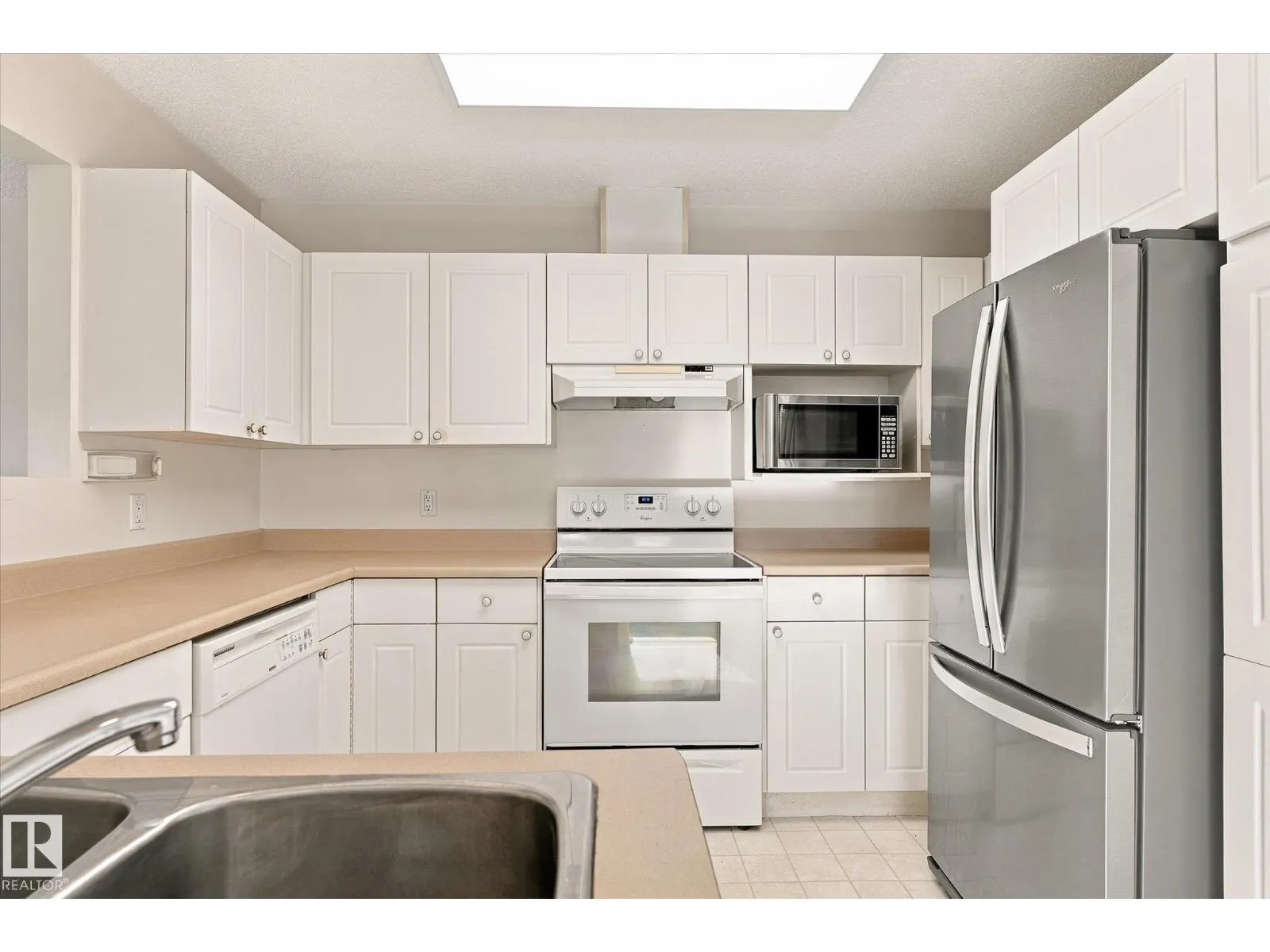 #111 11115 9 Ave NW