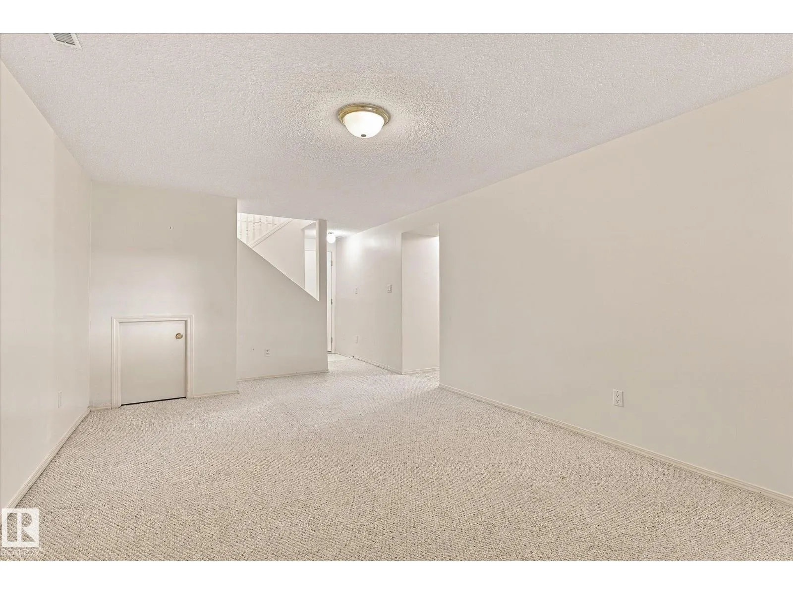#111 11115 9 Ave NW