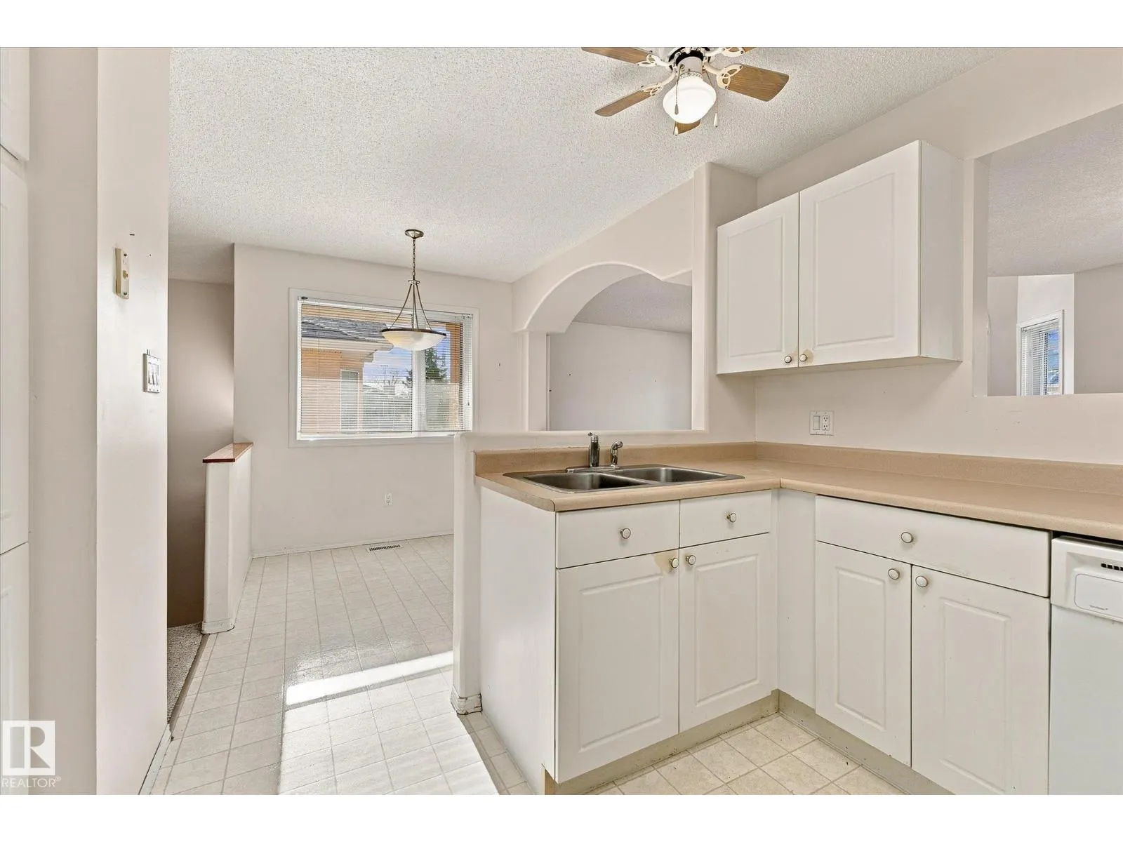 #111 11115 9 Ave NW