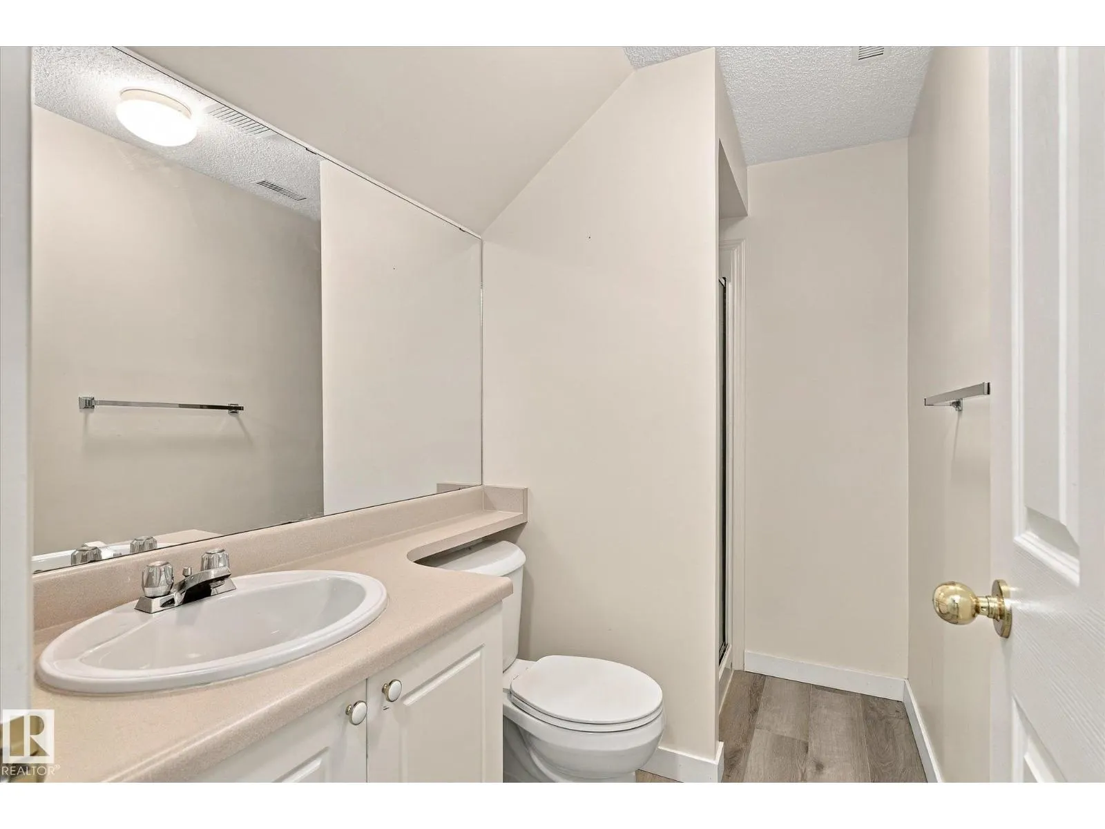 #111 11115 9 Ave NW