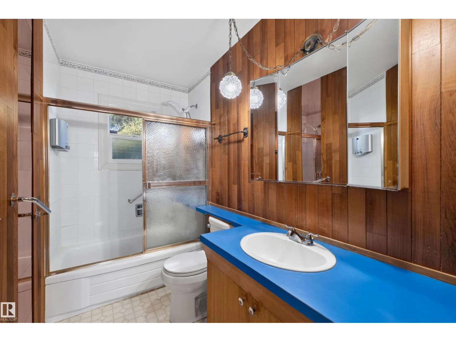13612 137 ST NW
