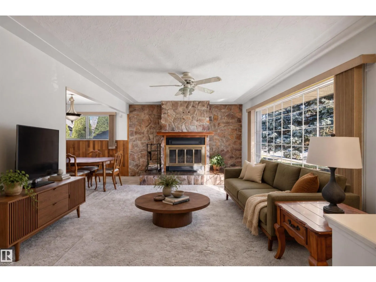 13612 137 ST NW