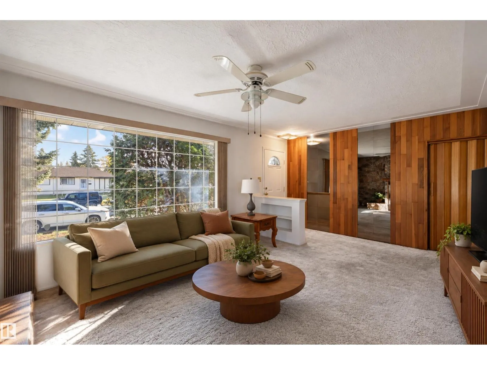 13612 137 ST NW