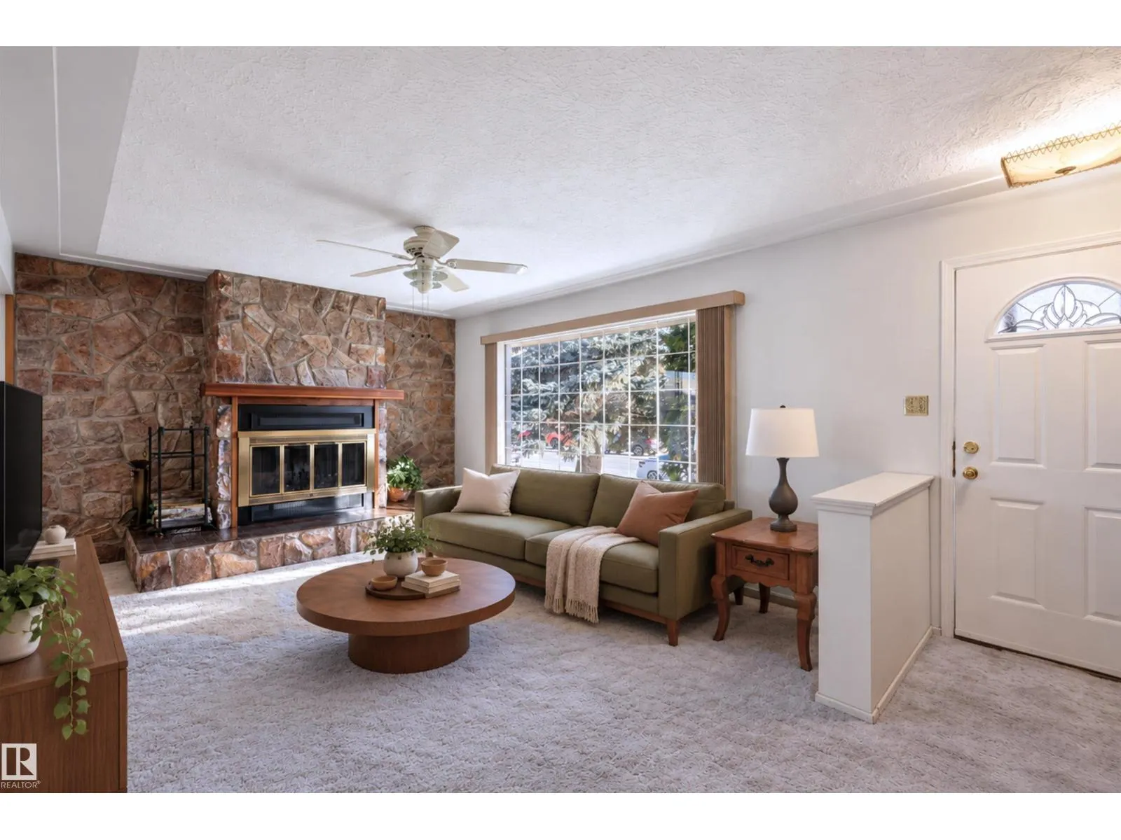 13612 137 ST NW