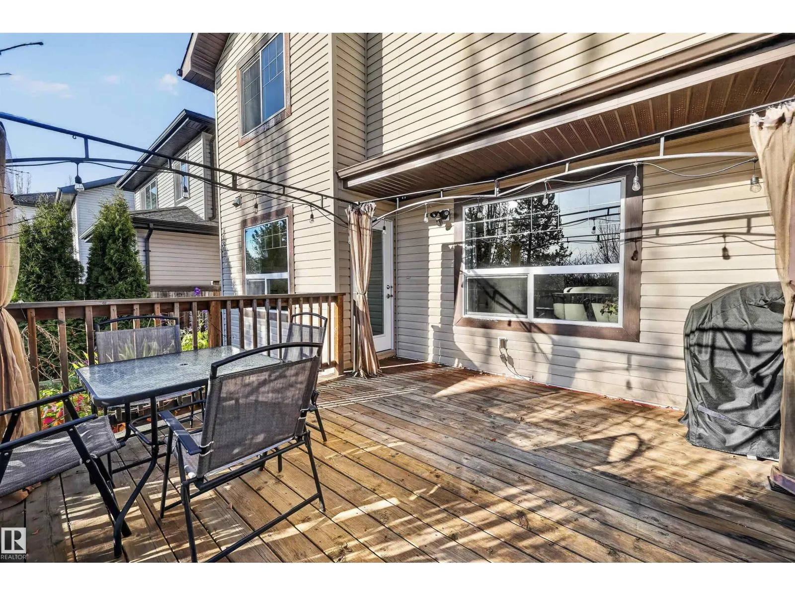 21319 58 AV NW
