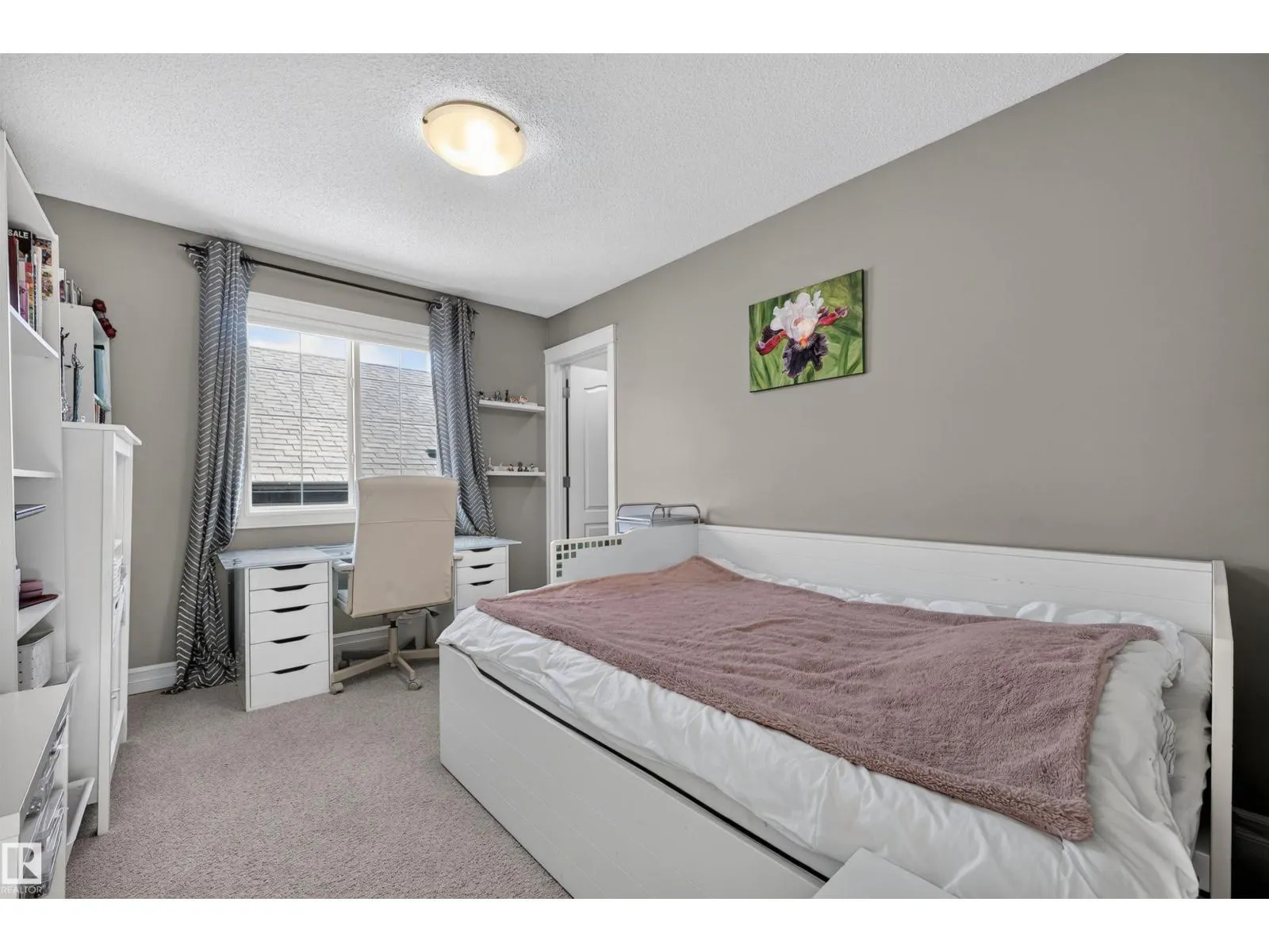 21319 58 AV NW