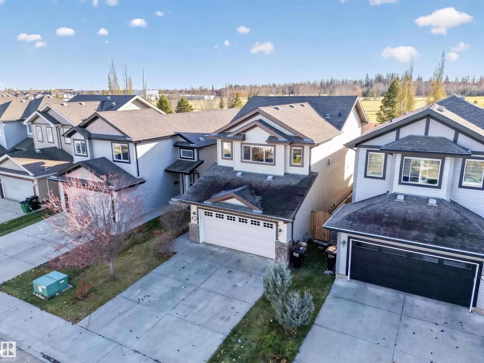 21319 58 AV NW