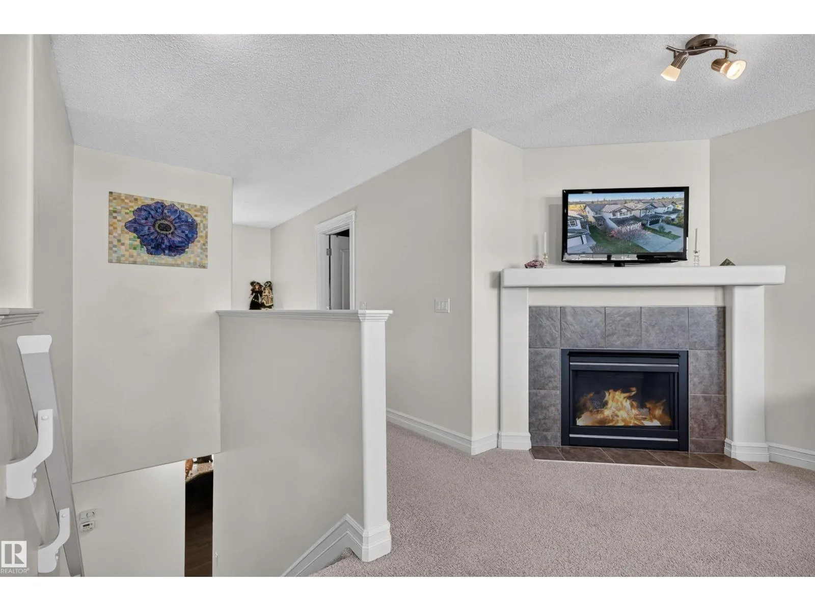 21319 58 AV NW