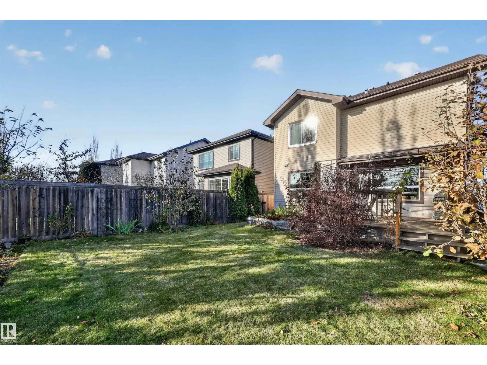 21319 58 AV NW