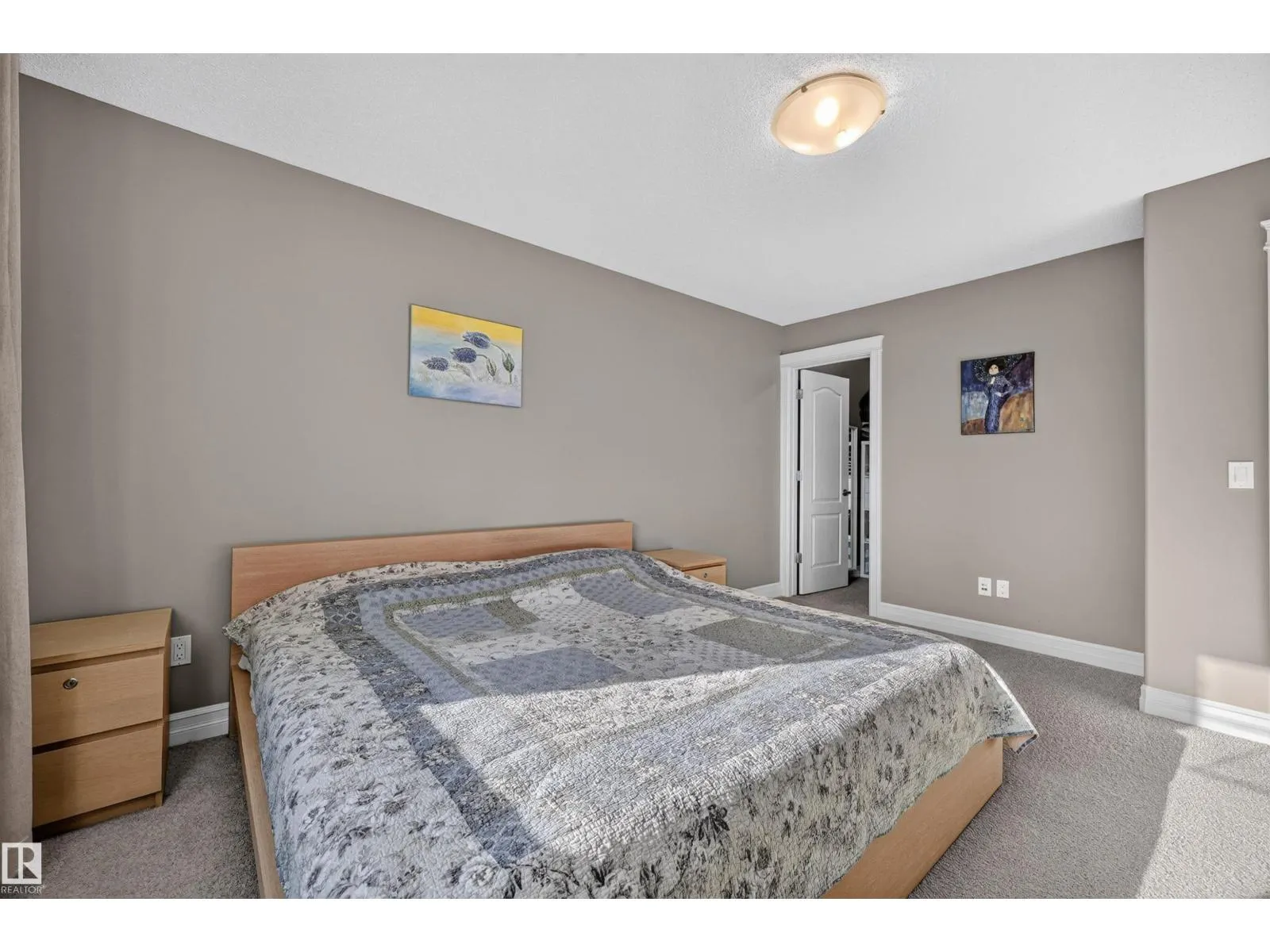 21319 58 AV NW