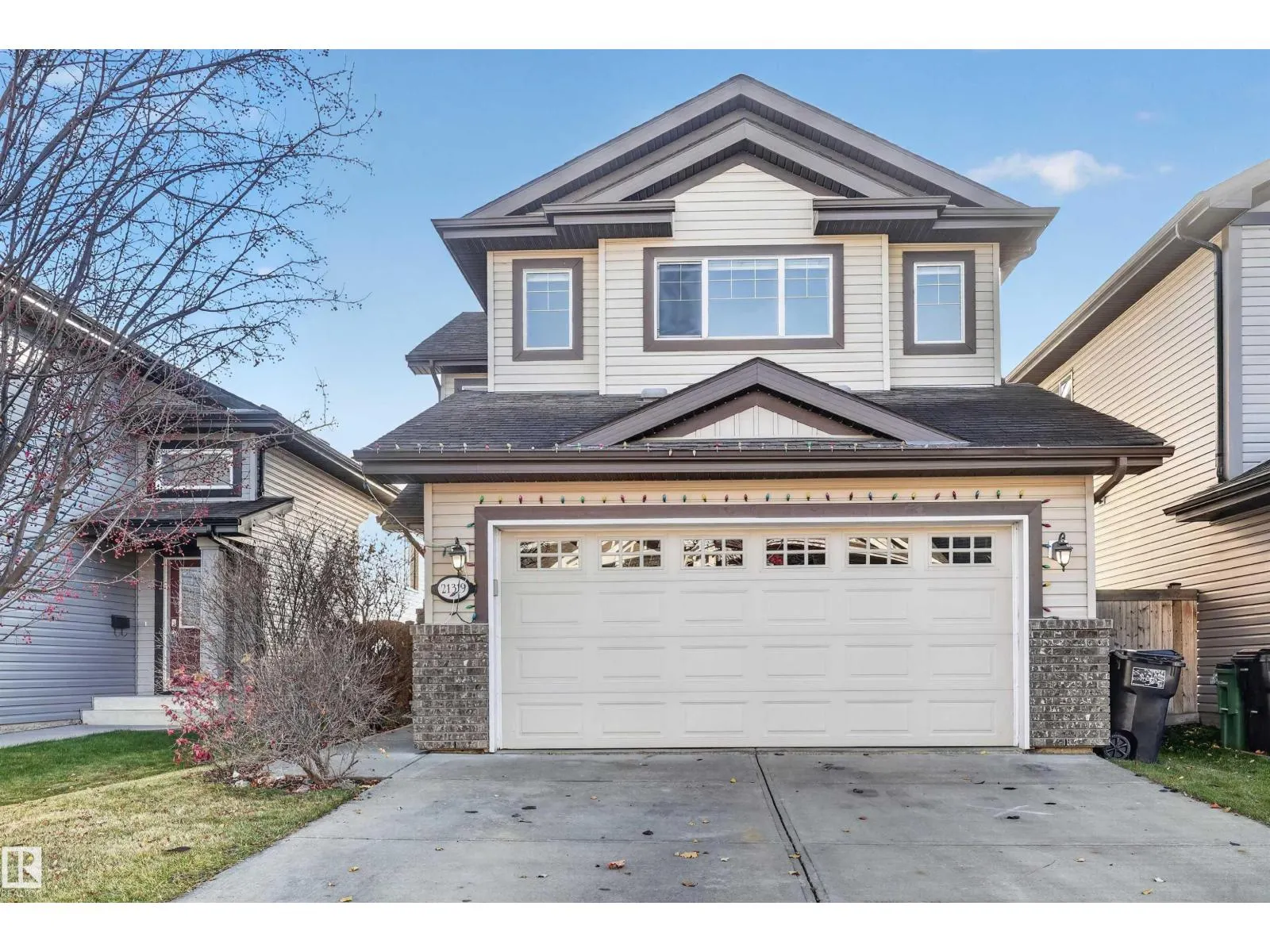 21319 58 AV NW