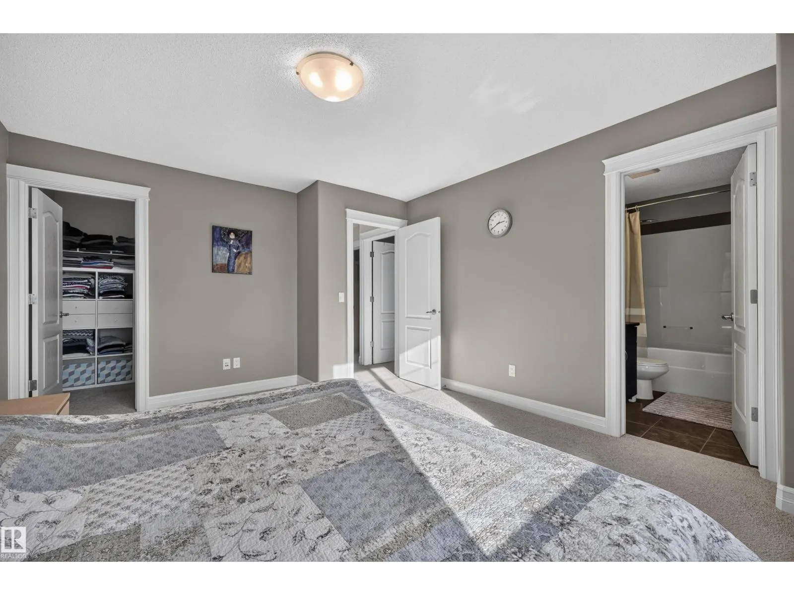 21319 58 AV NW