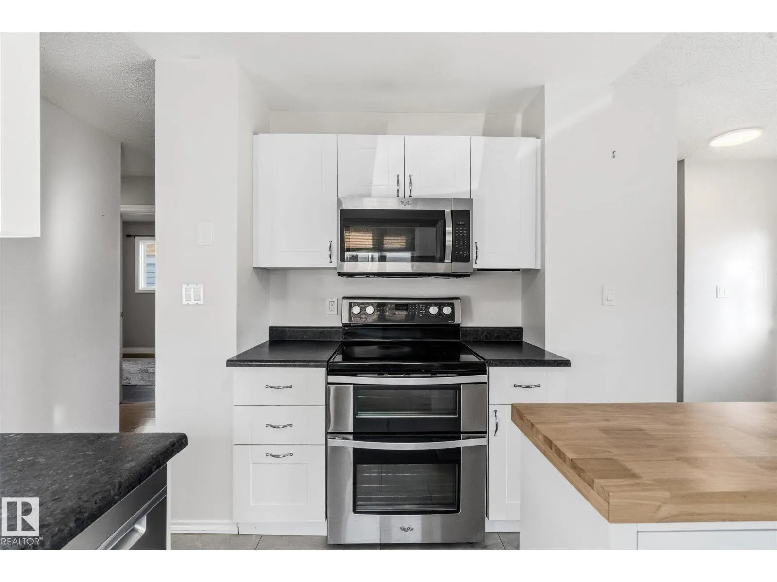 7 WESTERLAND PL