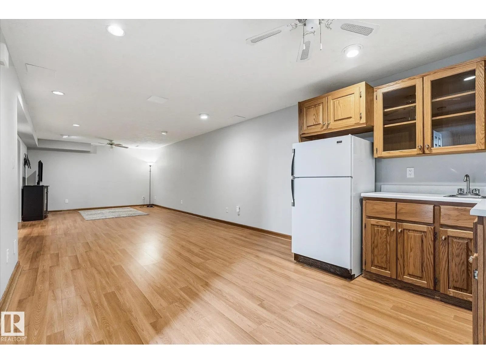 7 WESTERLAND PL