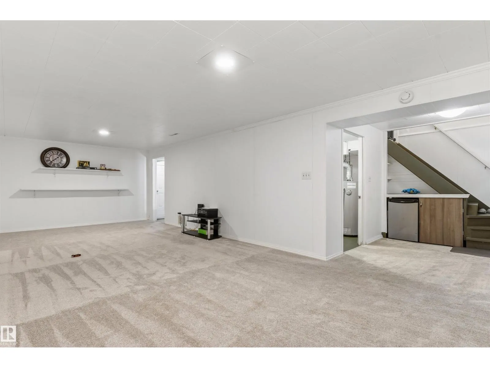 9508 129A AV NW NW