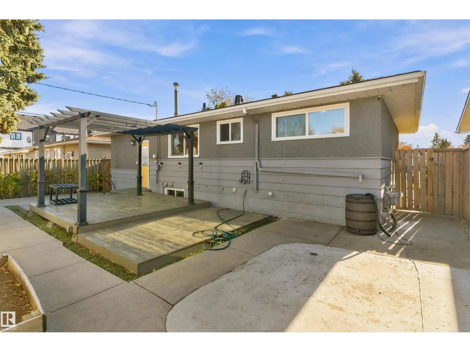 9508 129A AV NW NW