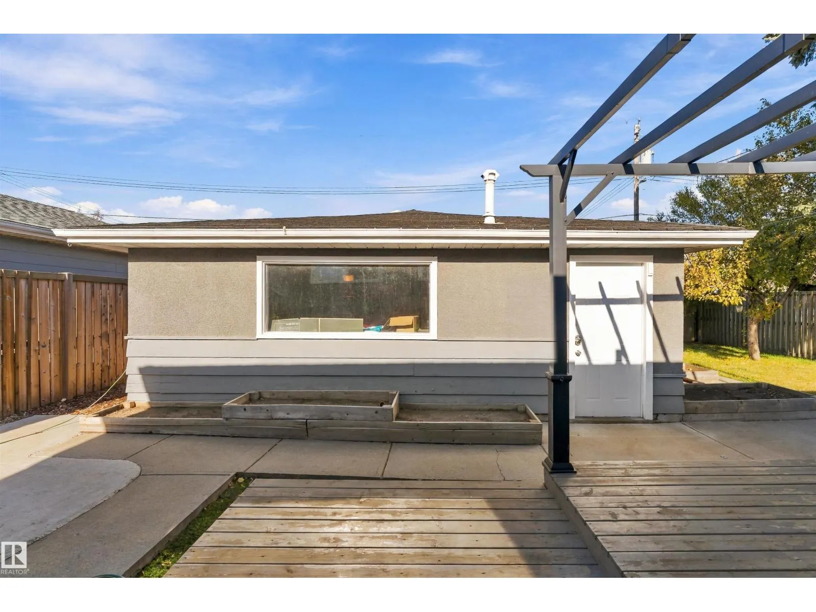 9508 129A AV NW NW