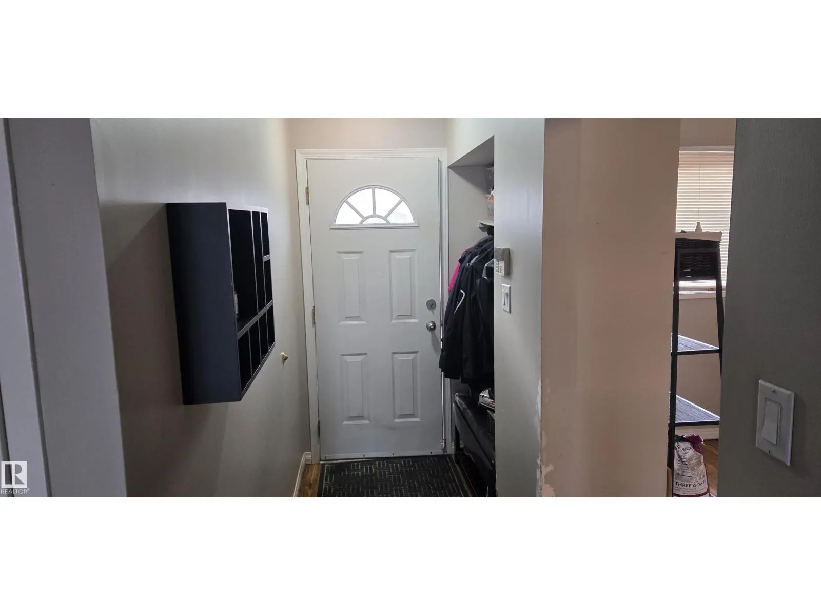 148 CENTENNIAL CO NW