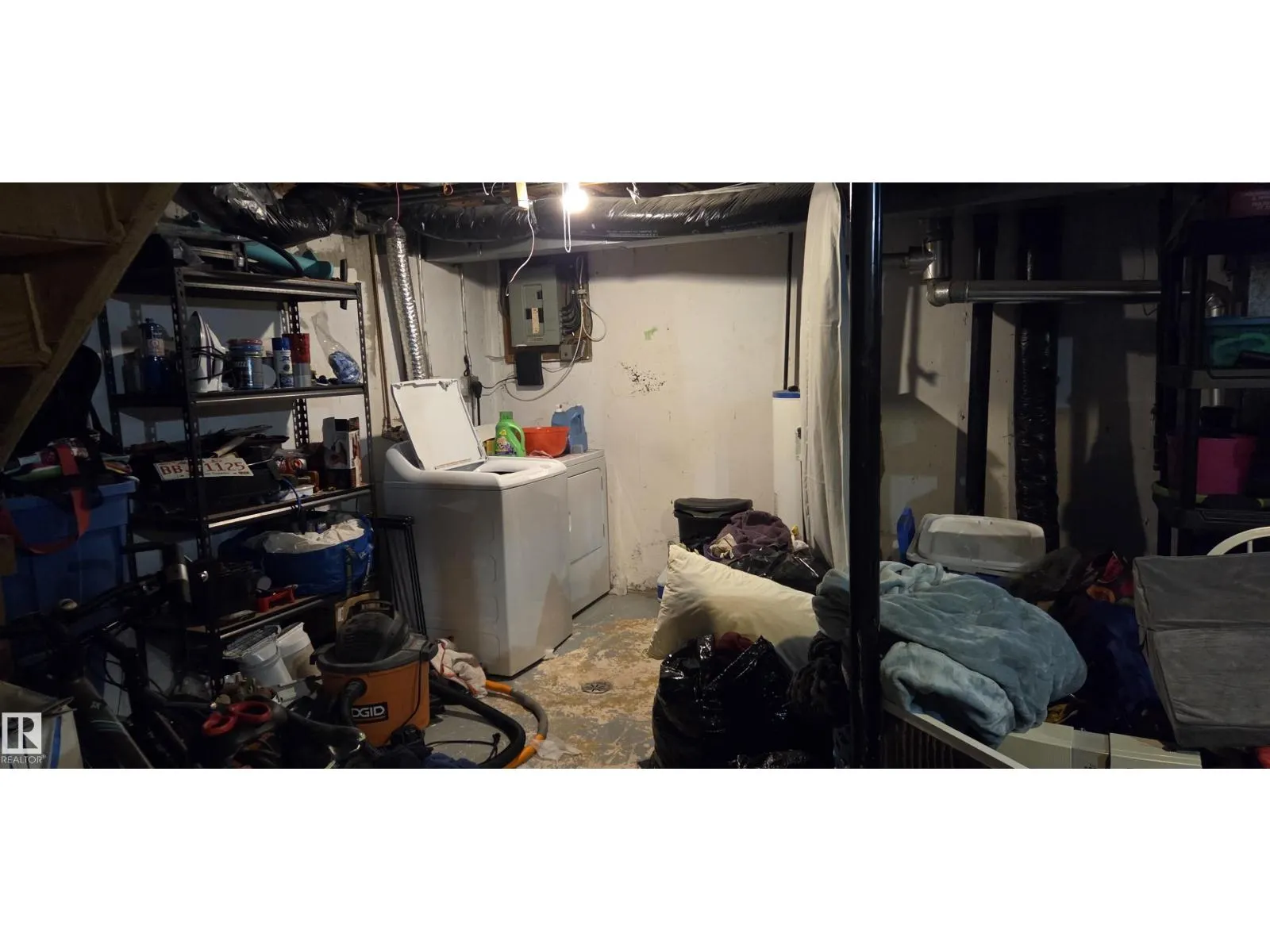 148 CENTENNIAL CO NW