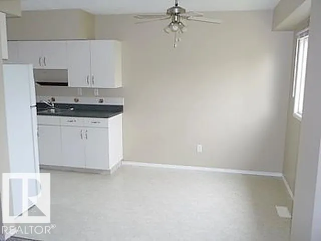 148 CENTENNIAL CO NW