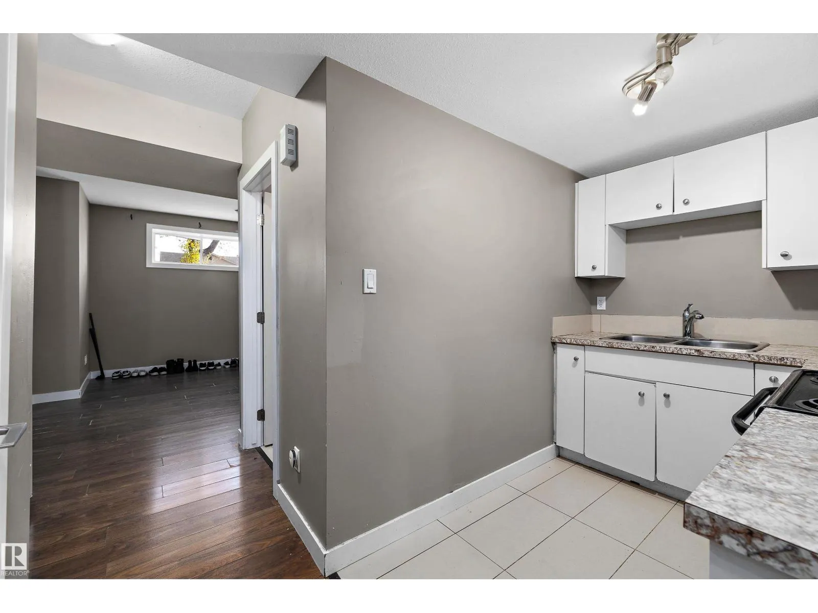 10418 155 ST NW