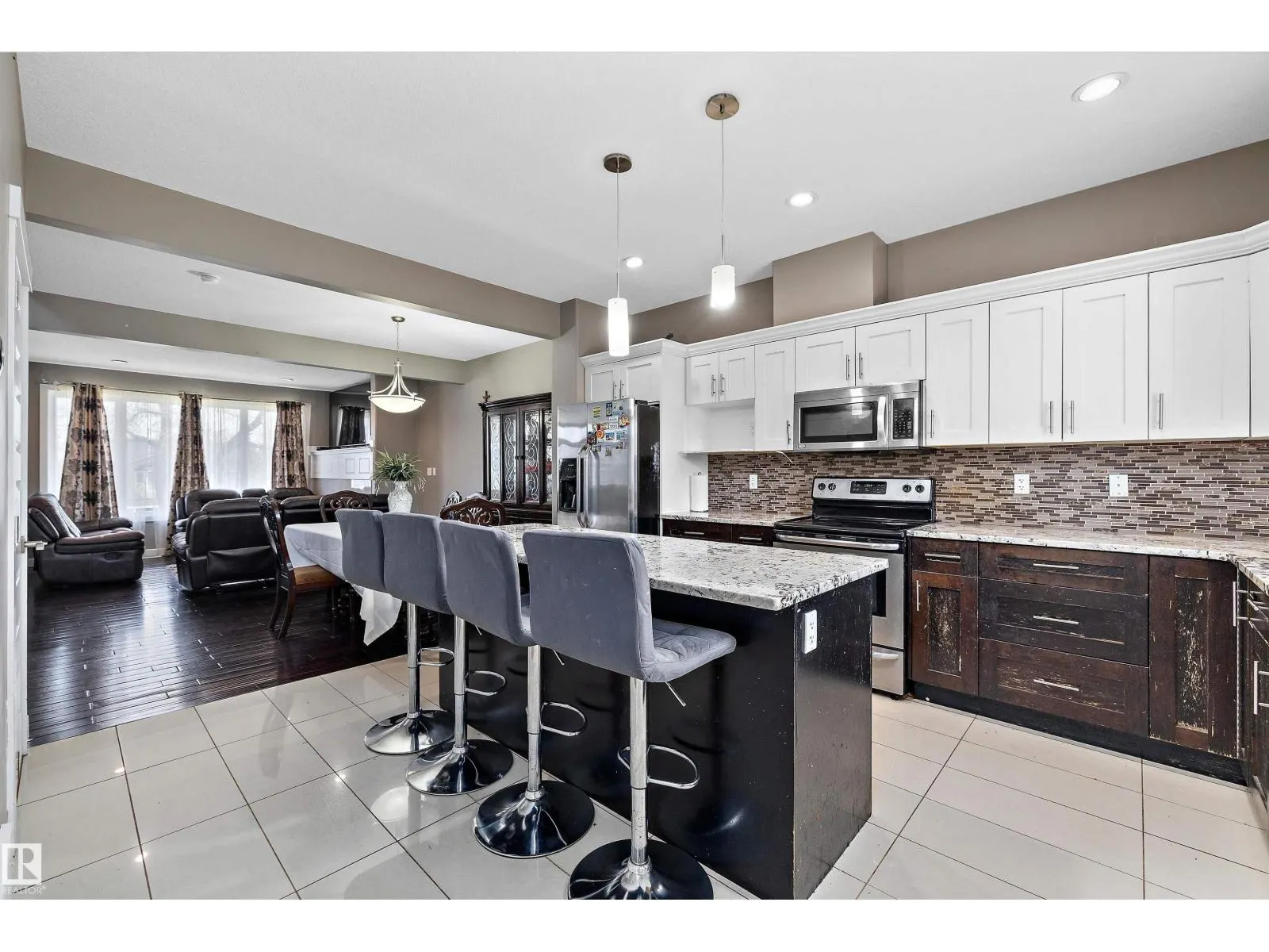 10418 155 ST NW