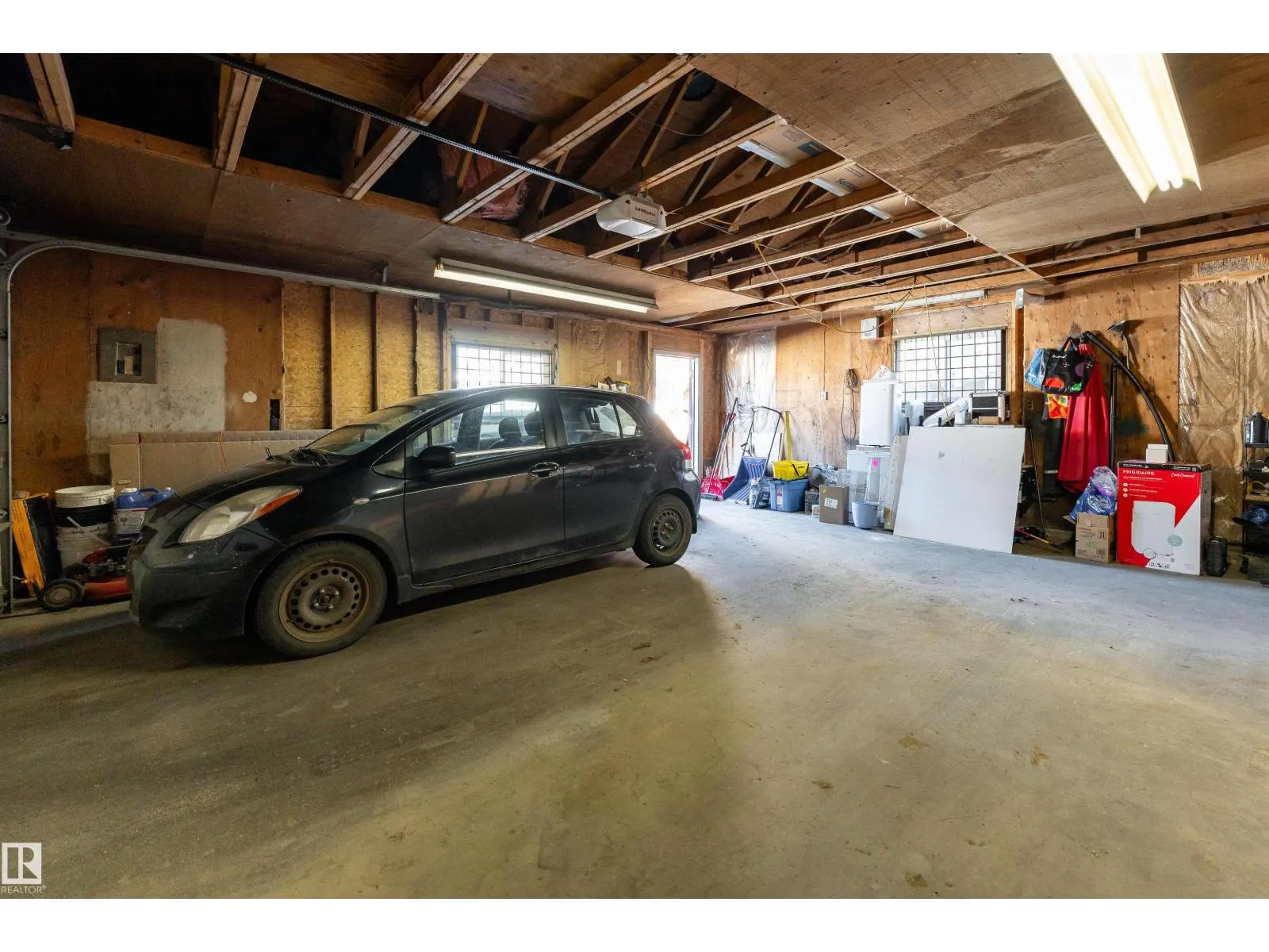 13412 135 ST NW