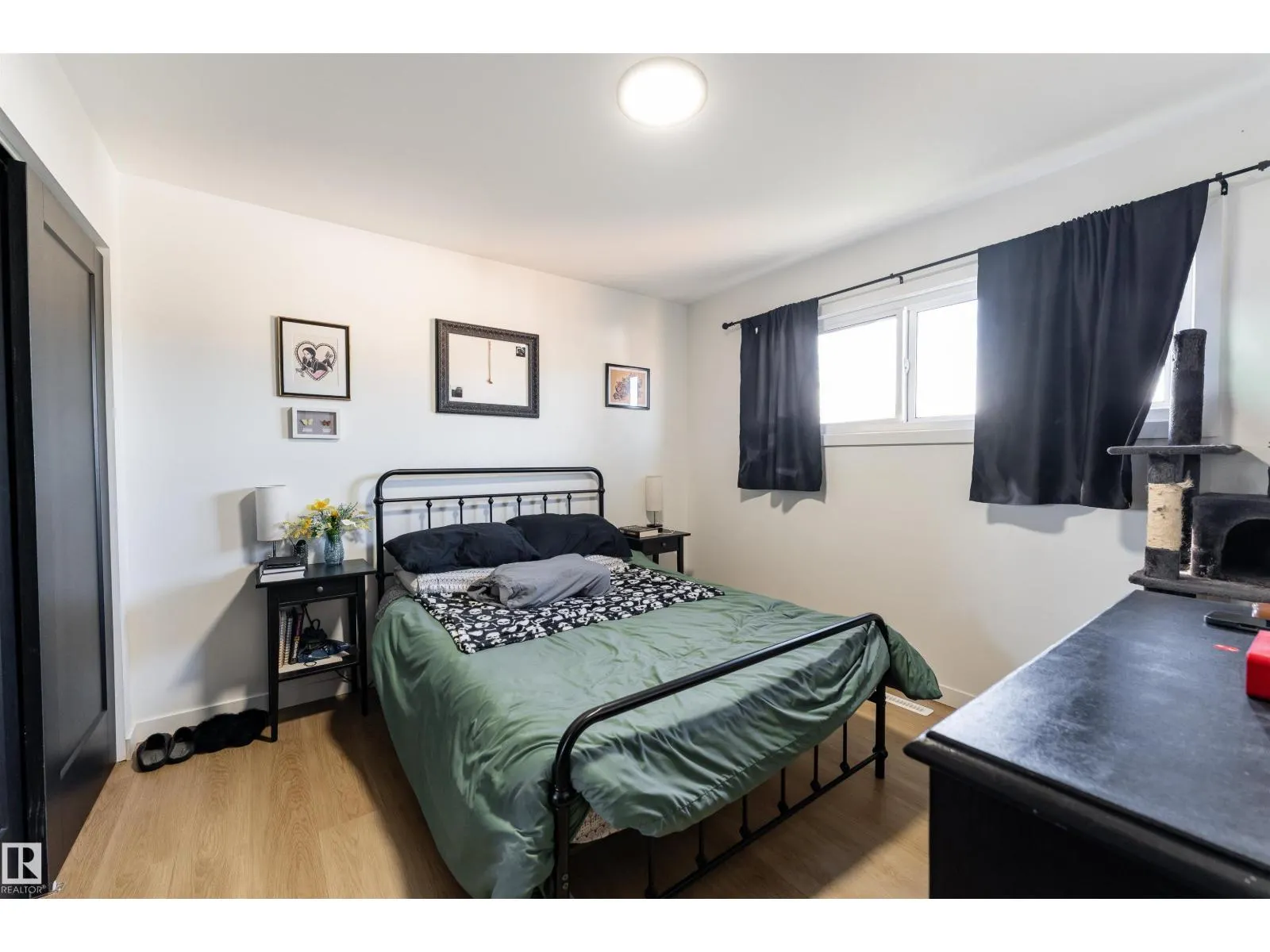13412 135 ST NW