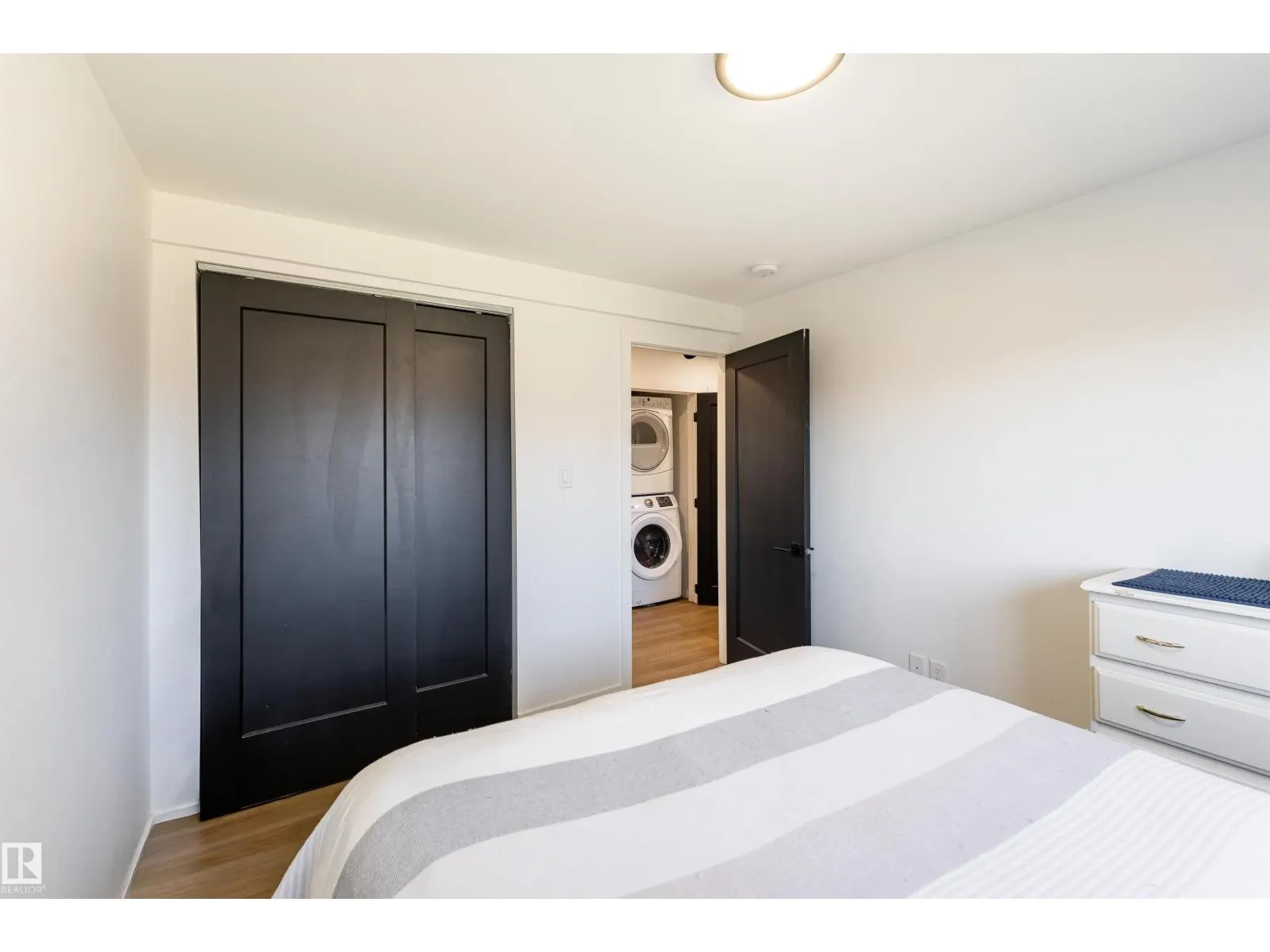13412 135 ST NW