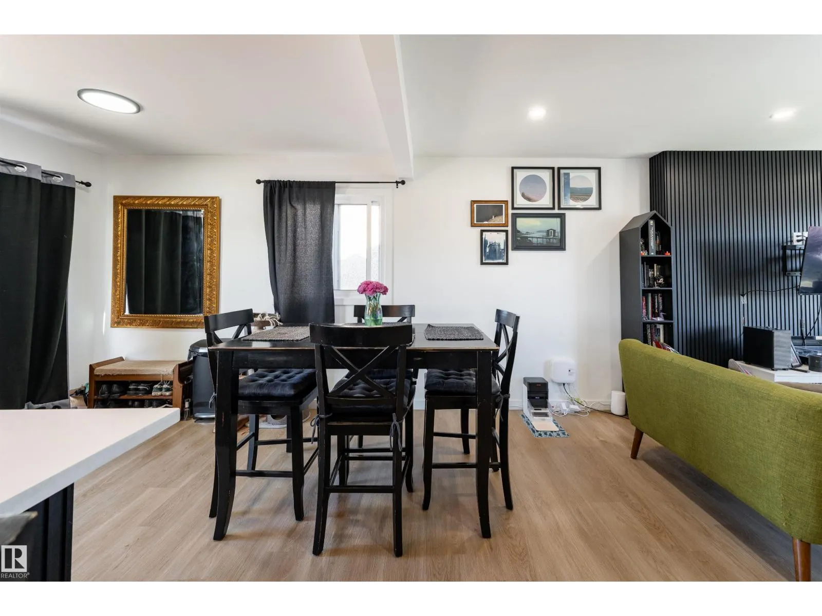 13412 135 ST NW