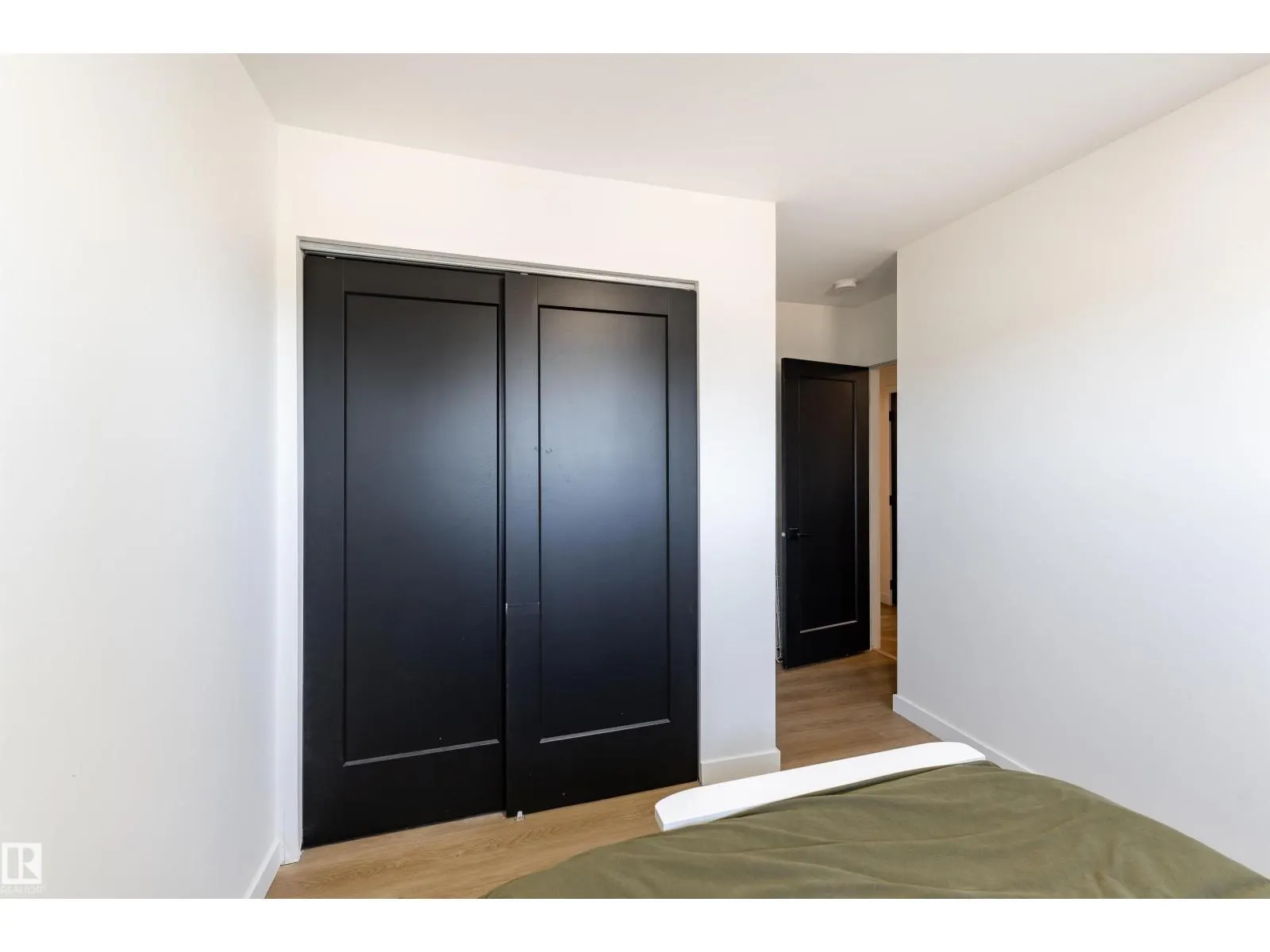 13412 135 ST NW