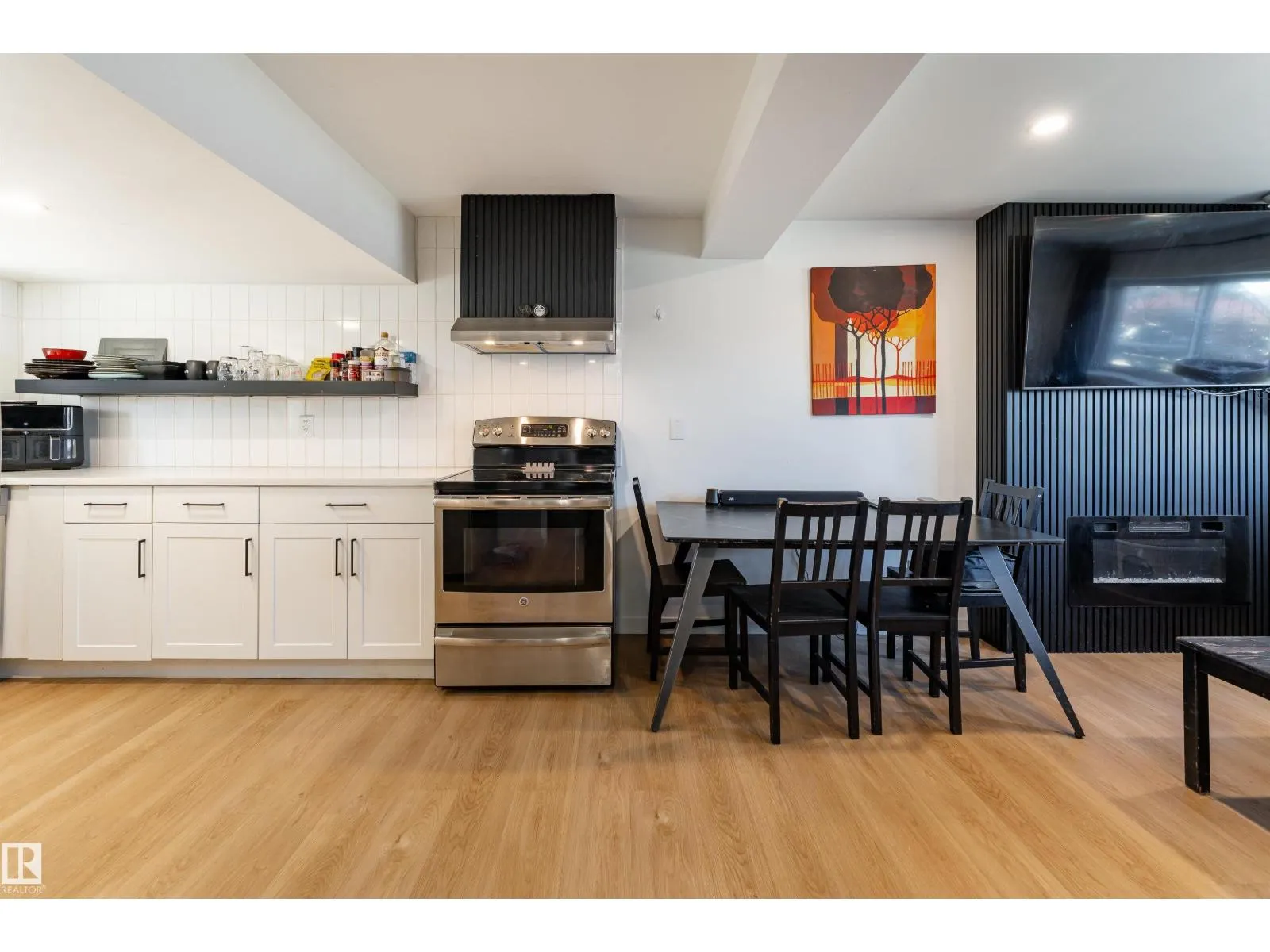 13412 135 ST NW