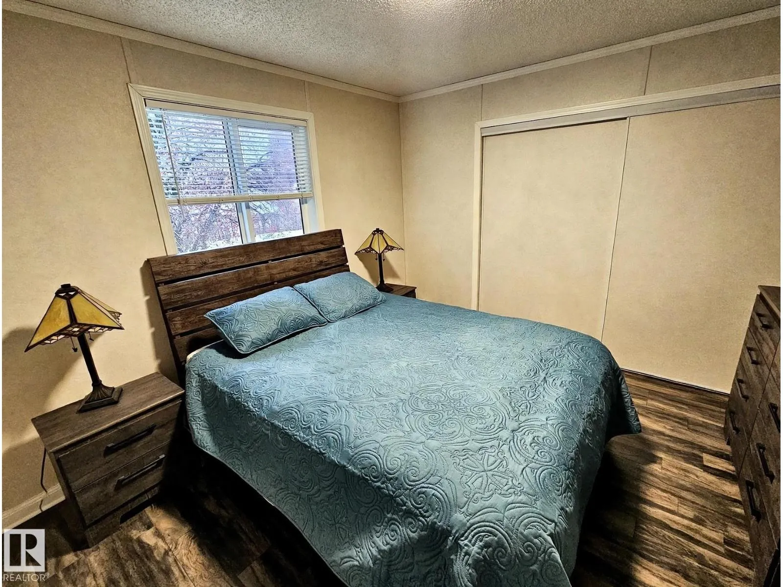 #8 12604 153 AV NW NW