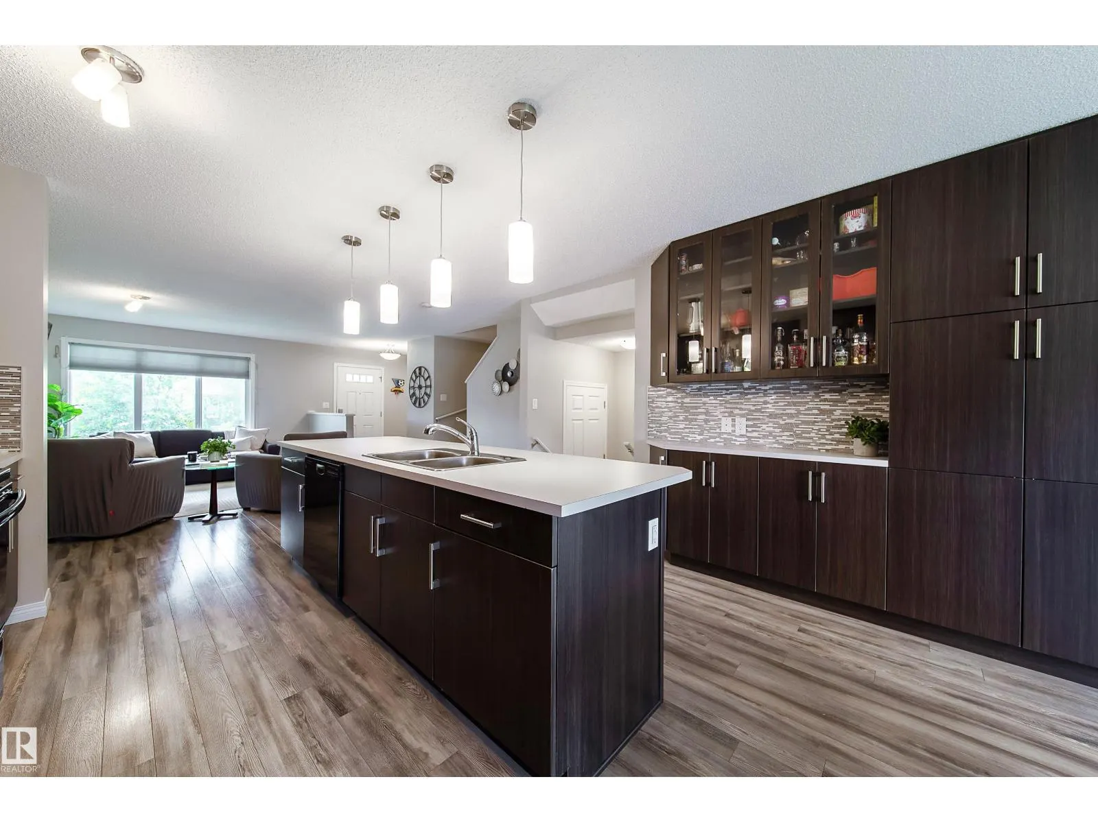 3211 Cherry CR SW