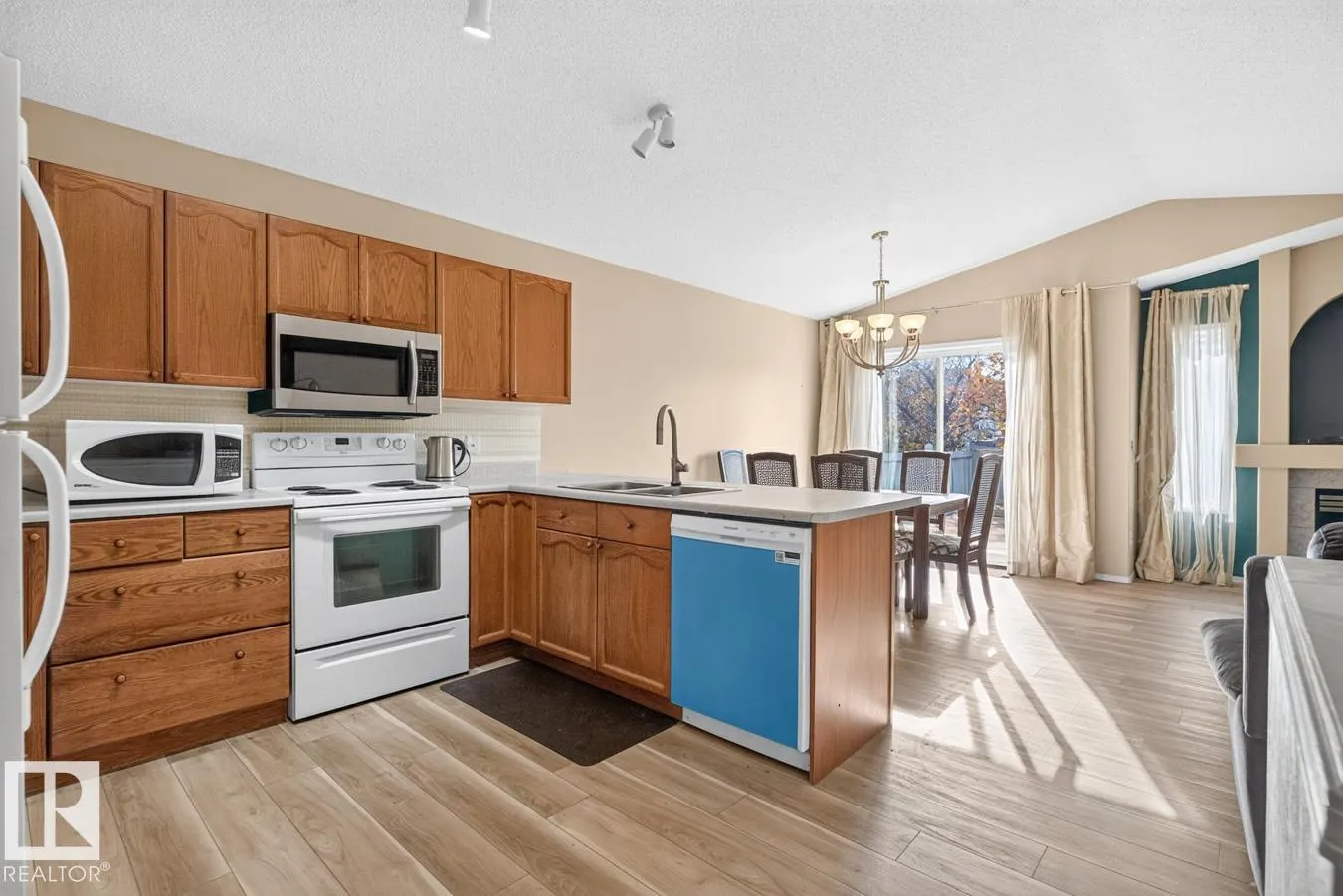 17920 99 ST NW