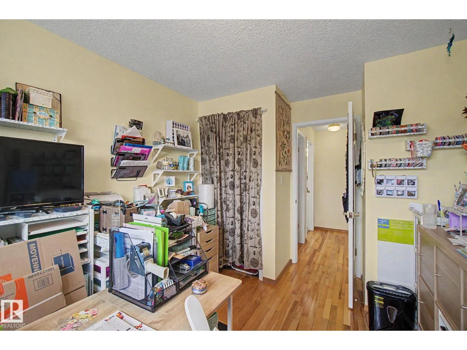 #302 224 CHURCH RD